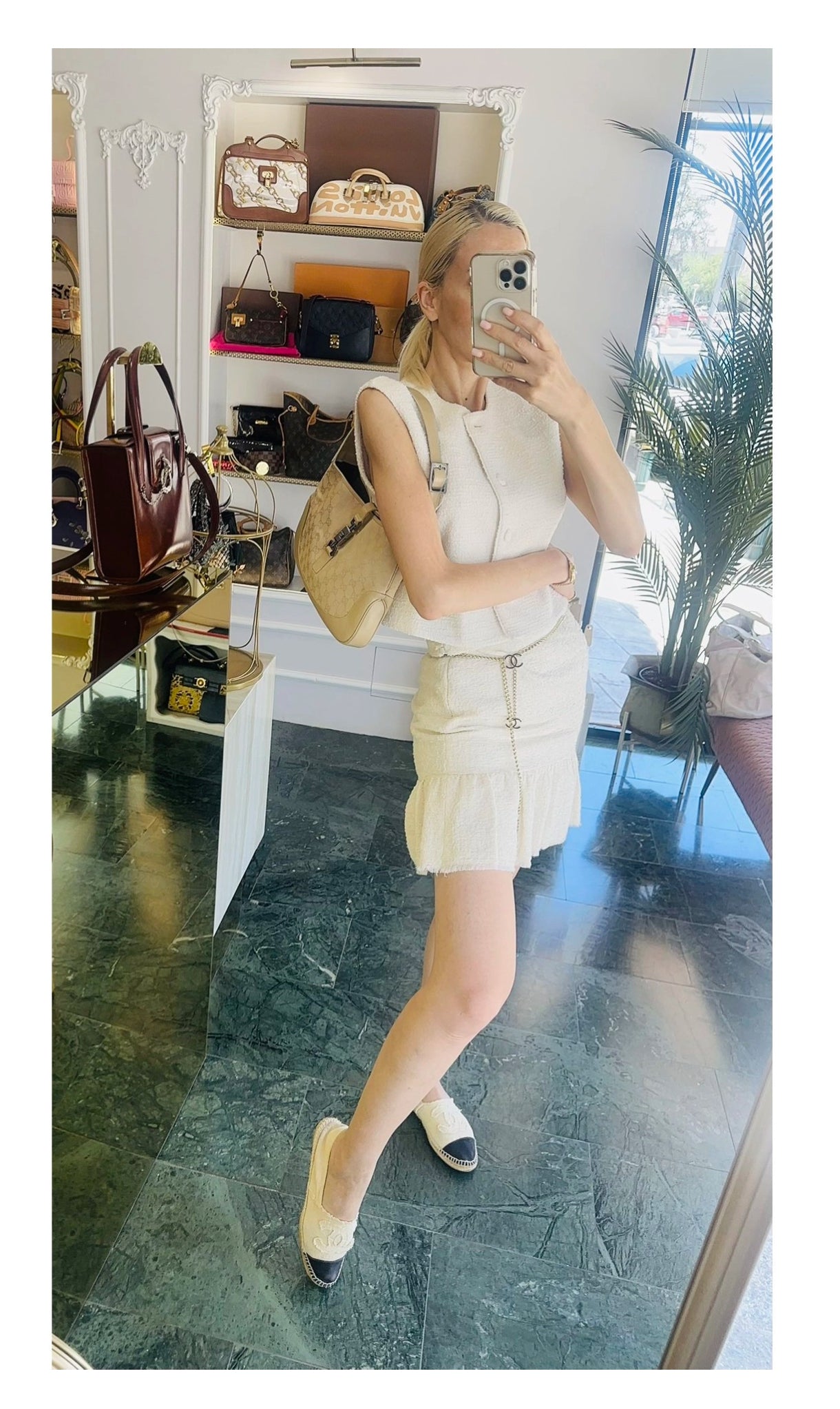 GUCCI GG Canvas Jackie Shoulder Bag Beige