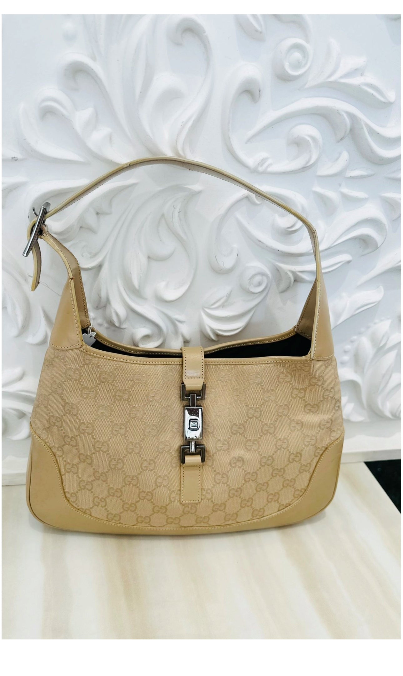 GUCCI GG Canvas Jackie Shoulder Bag Beige