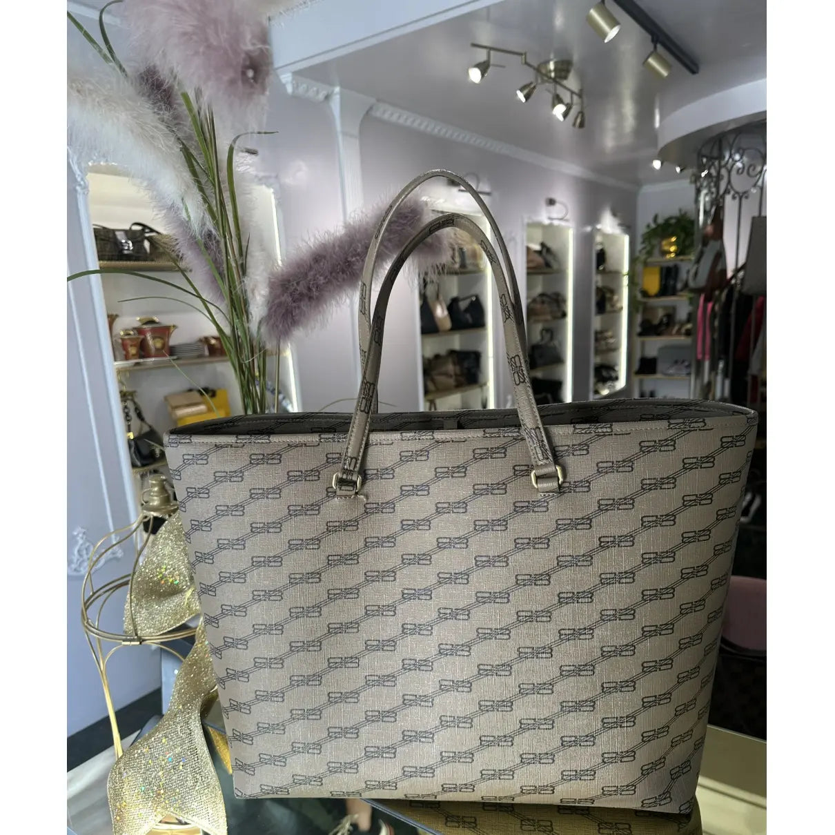 Balenciaga tote