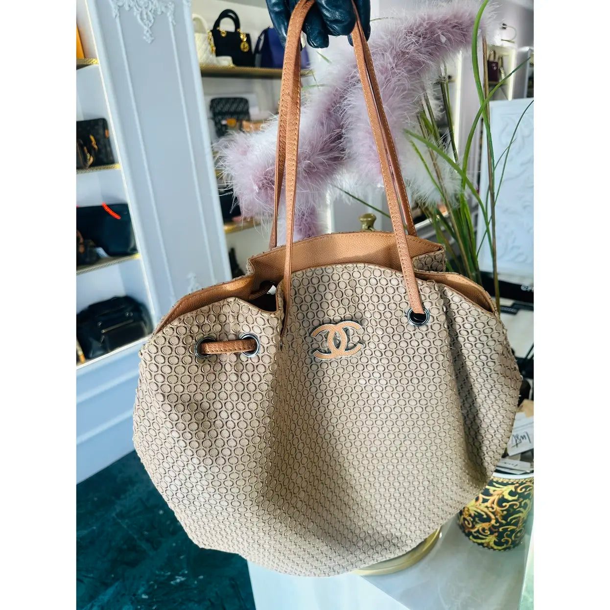 Chanel Coco Cabas leather tote