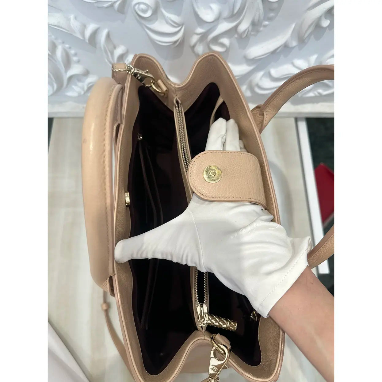 Chanel Neo Executive leather tote