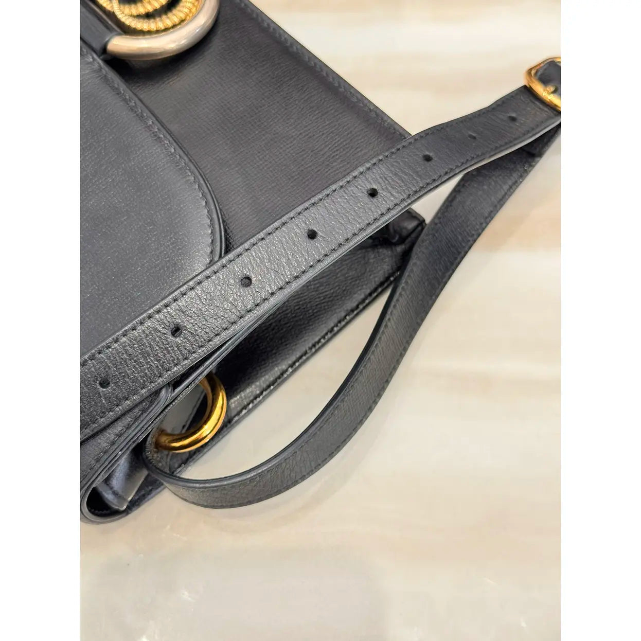 Arli leather crossbody bag
