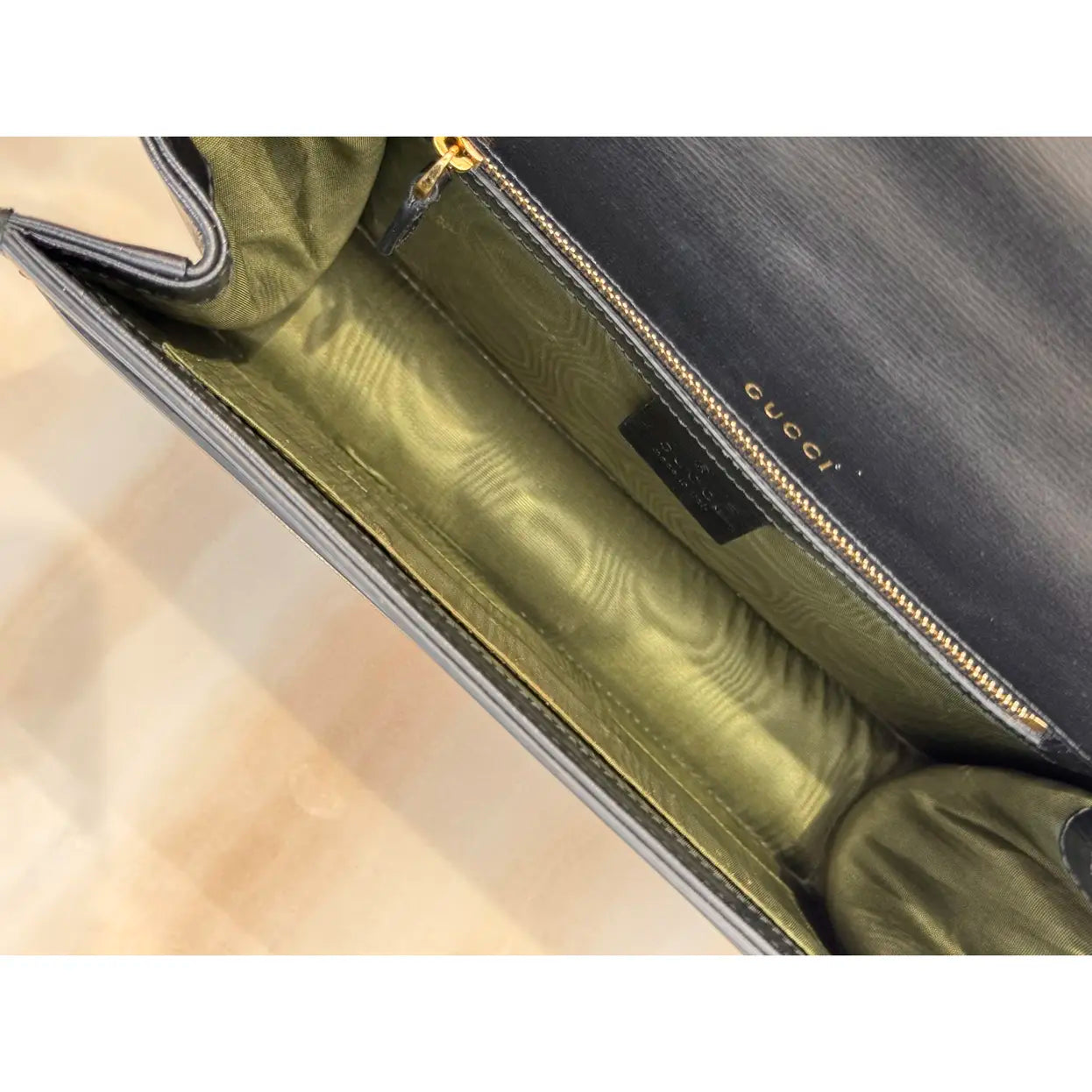 Arli leather crossbody bag