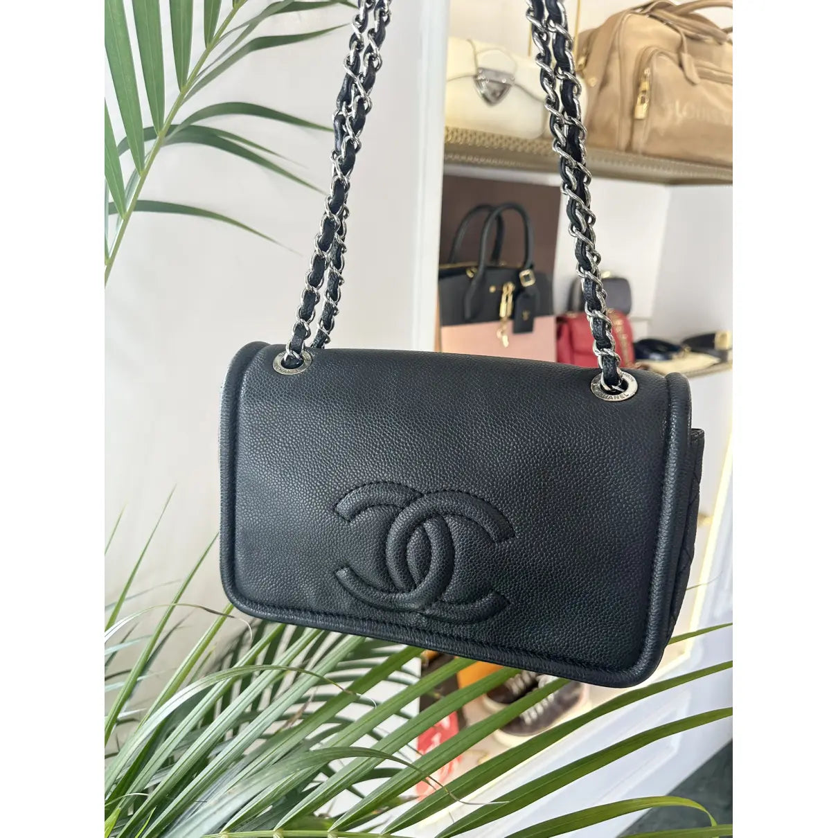 Chanel Timeless/Classique leather handbag