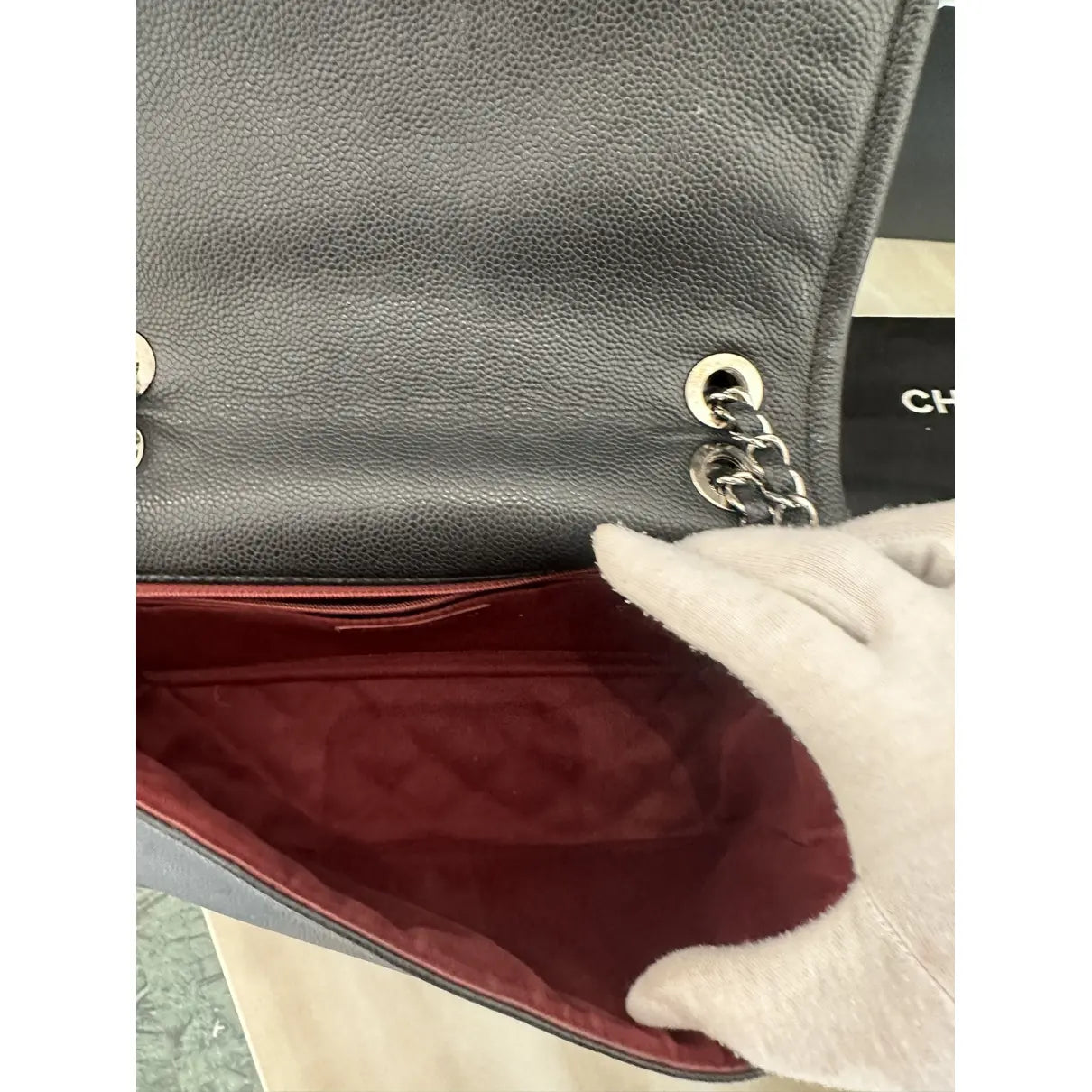 Chanel Timeless/Classique leather handbag