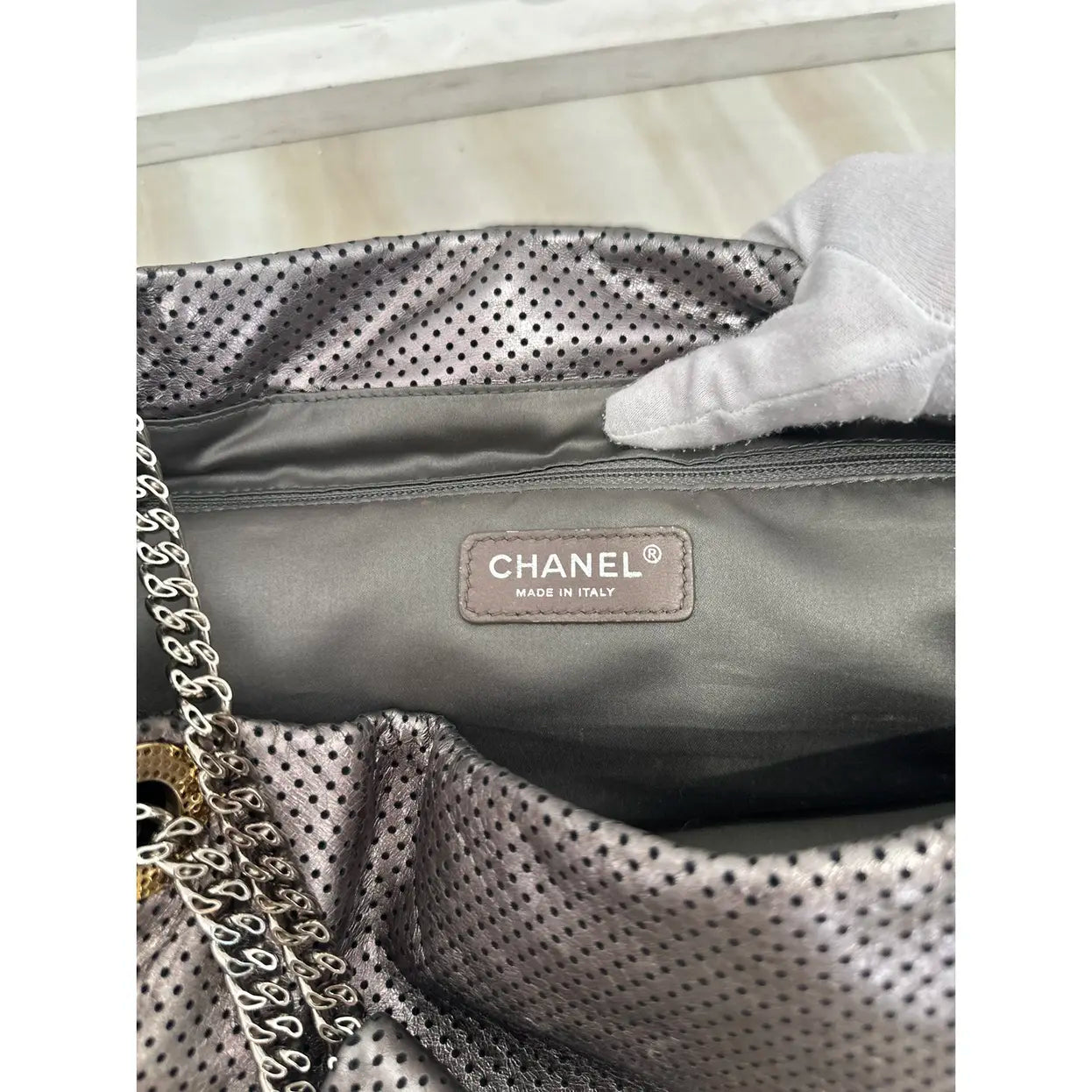 Chanel Leather handbag