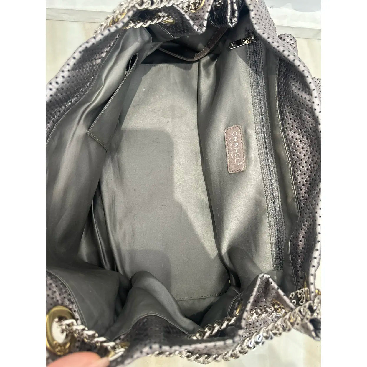 Chanel Leather handbag