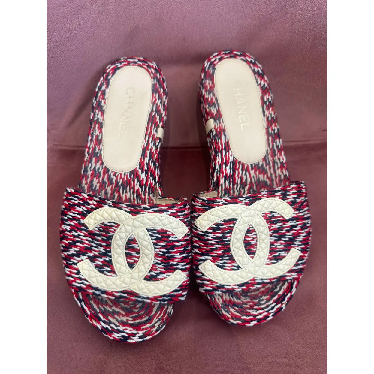 Sandal