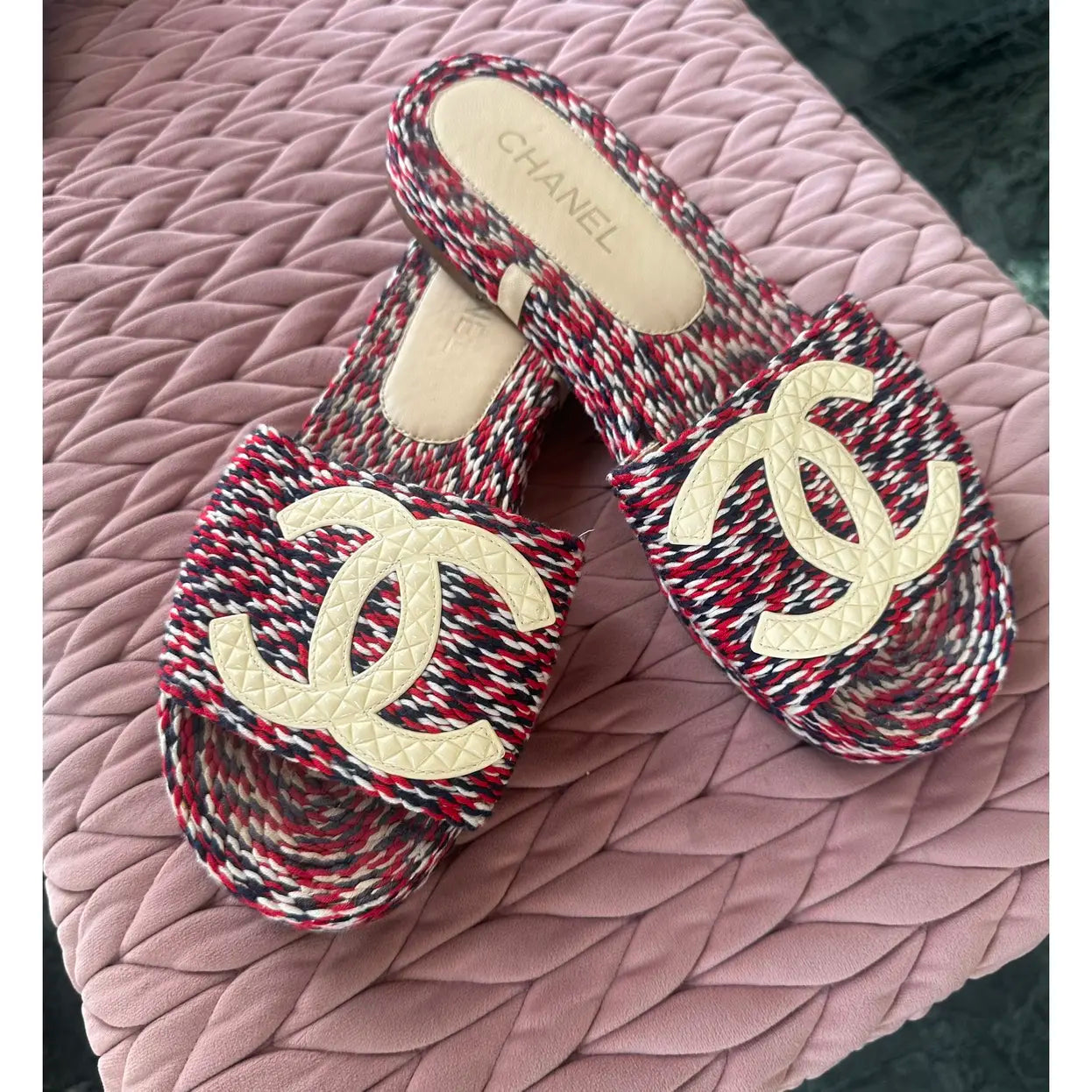 Sandal