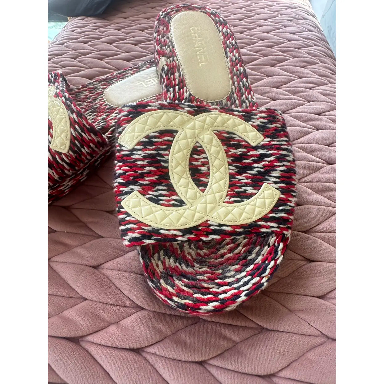 Sandal