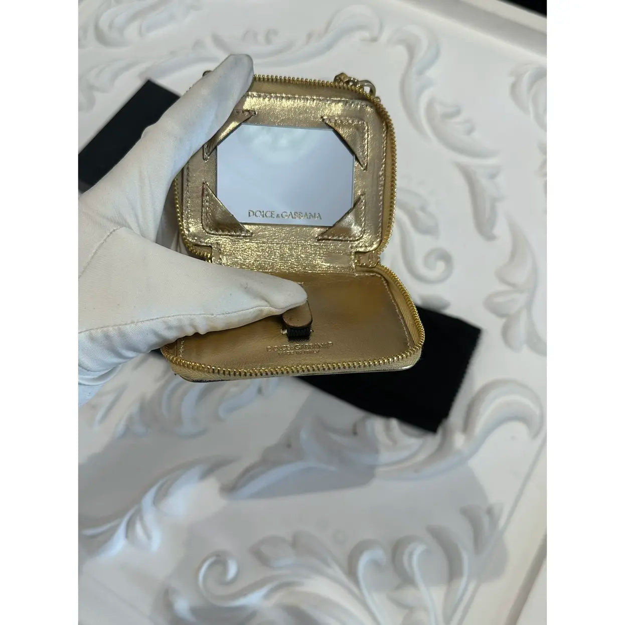 Cloth clutch bag