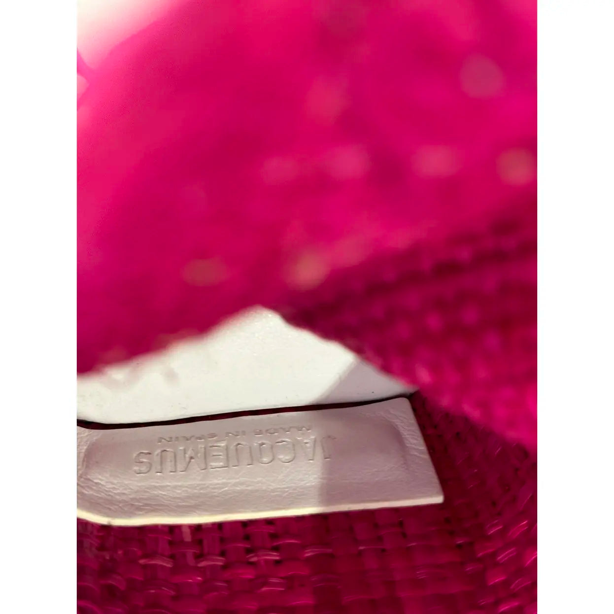 Le Petit Baci handbag