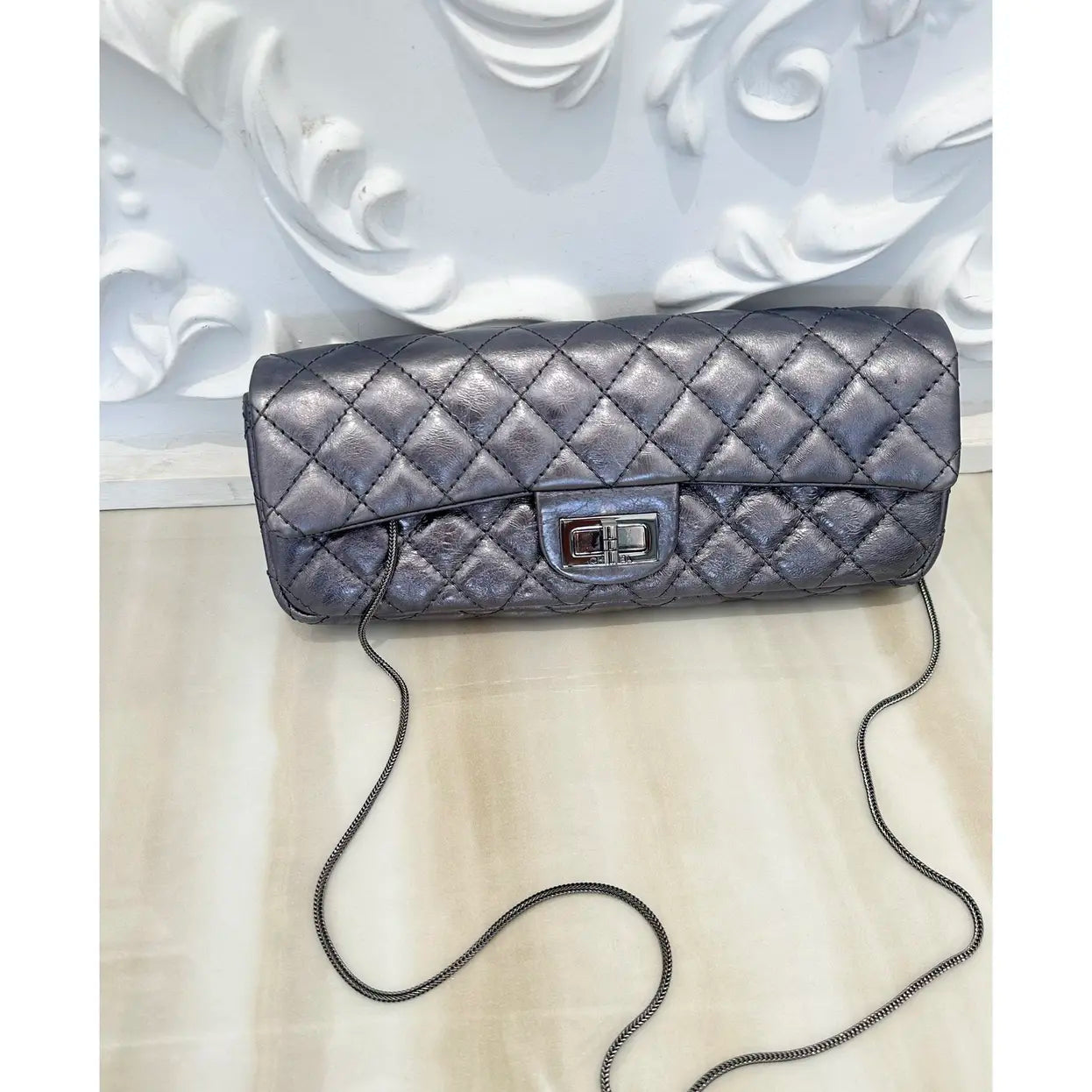 2.55 Long leather handbag