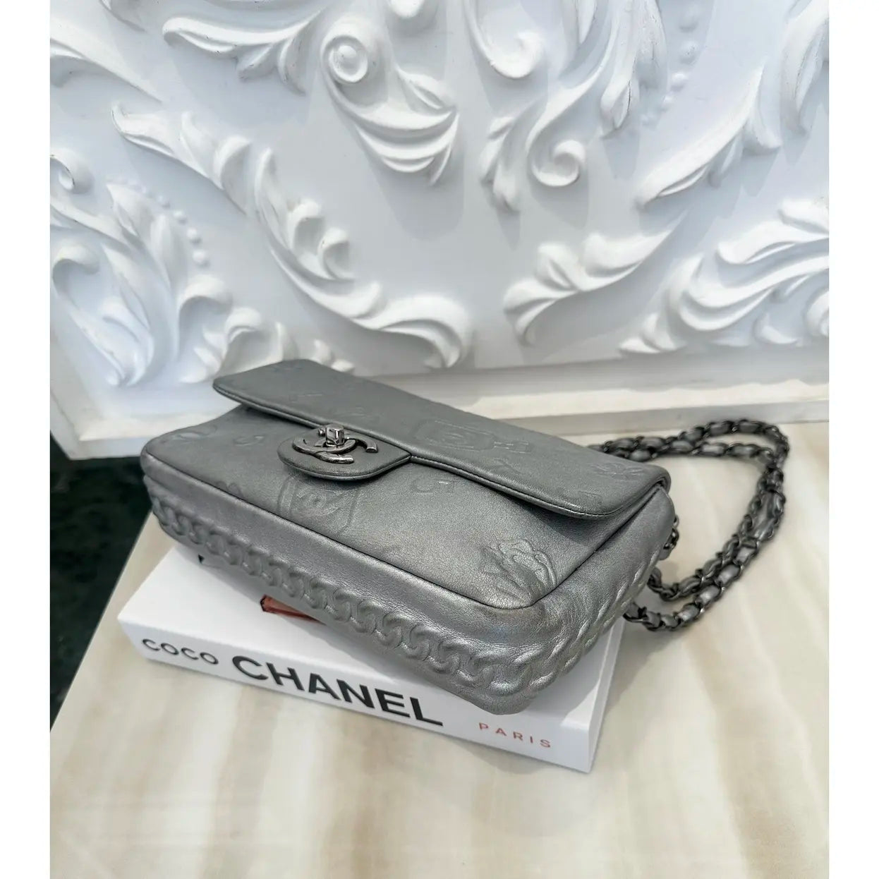 Timeless/Classique leather crossbody bag