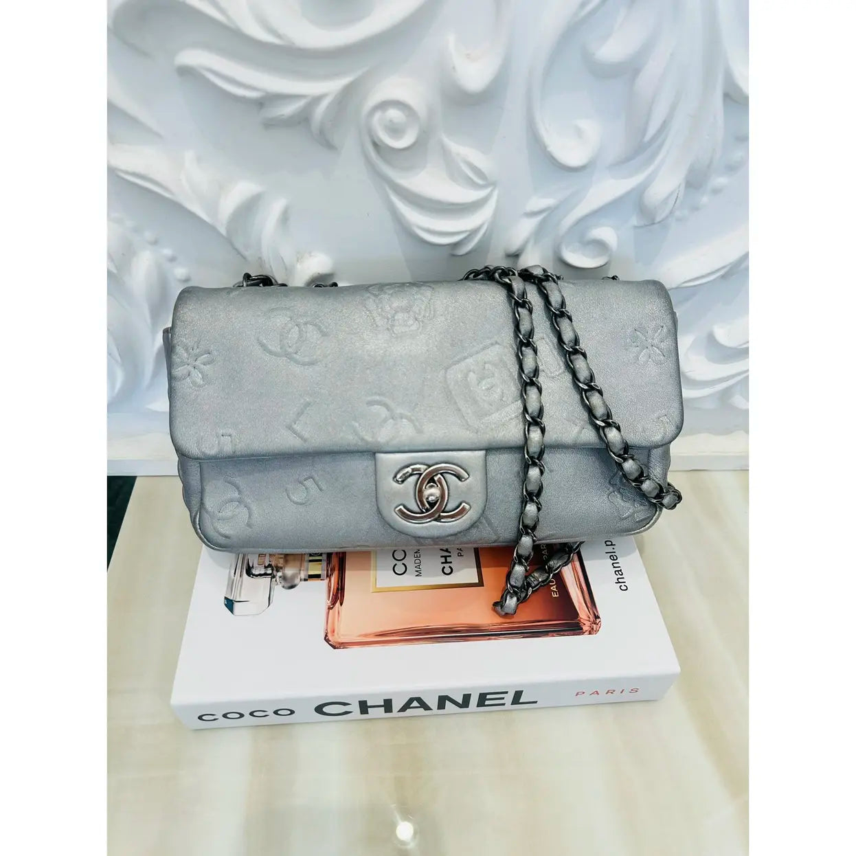 Timeless/Classique leather crossbody bag