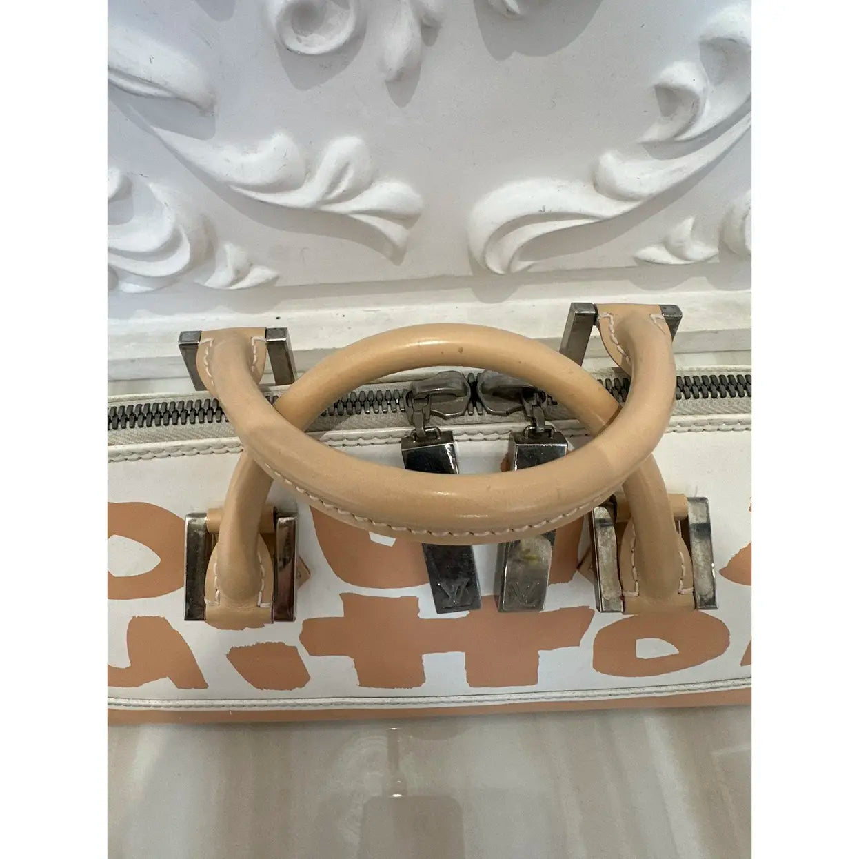 Alma Graffiti leather handbag