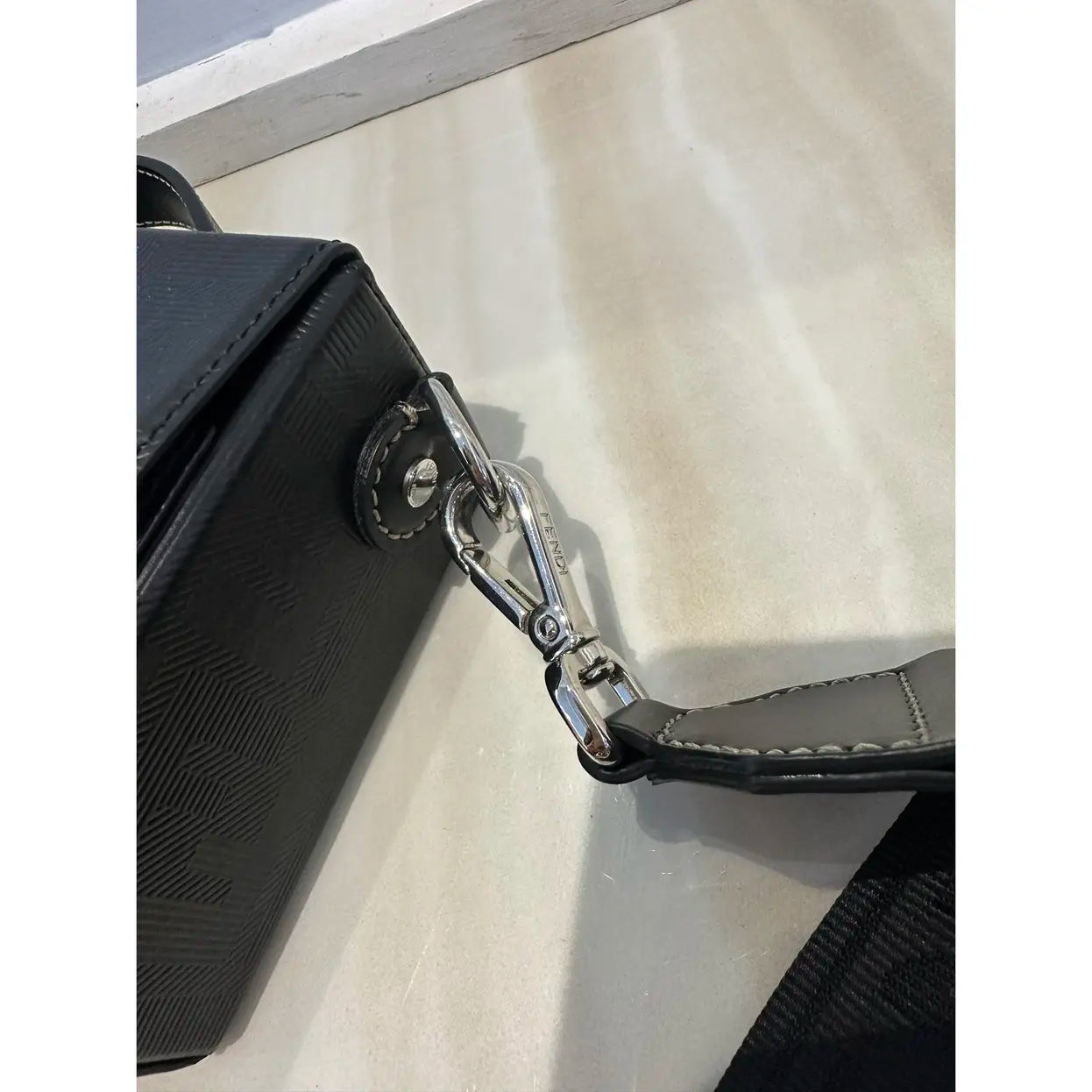 Baguette leather handbag