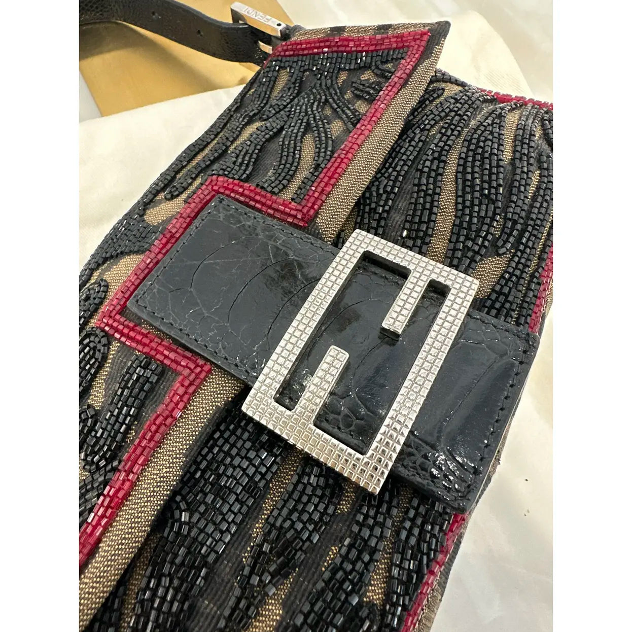 Baguette glitter handbag