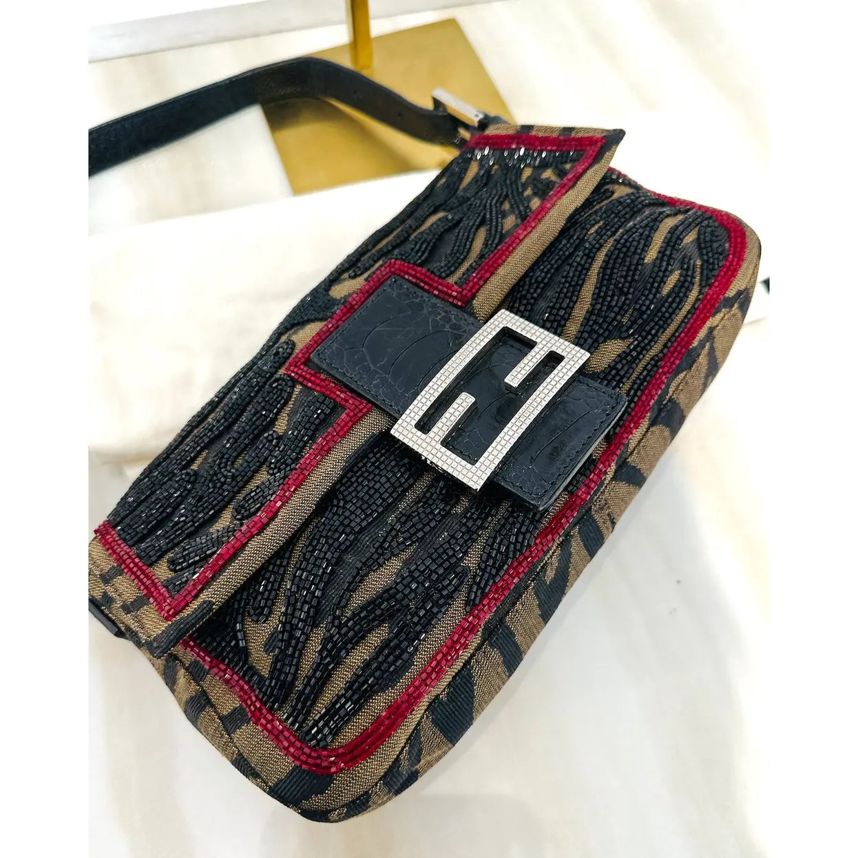 Baguette glitter handbag