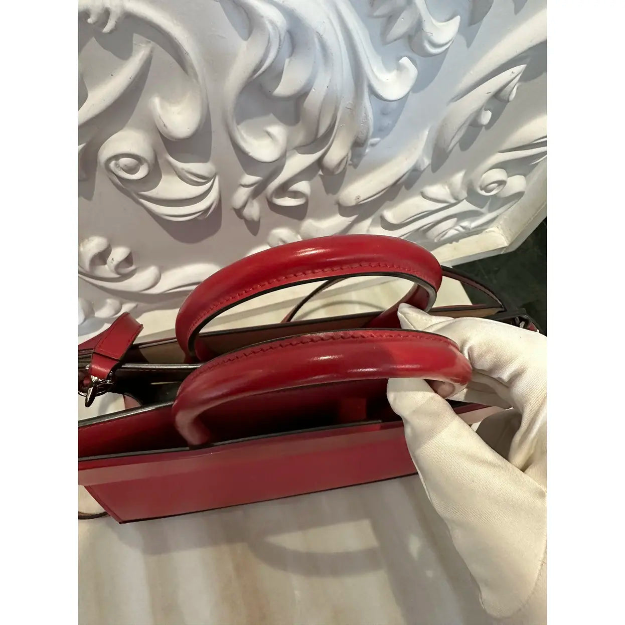 Horizon leather handbag