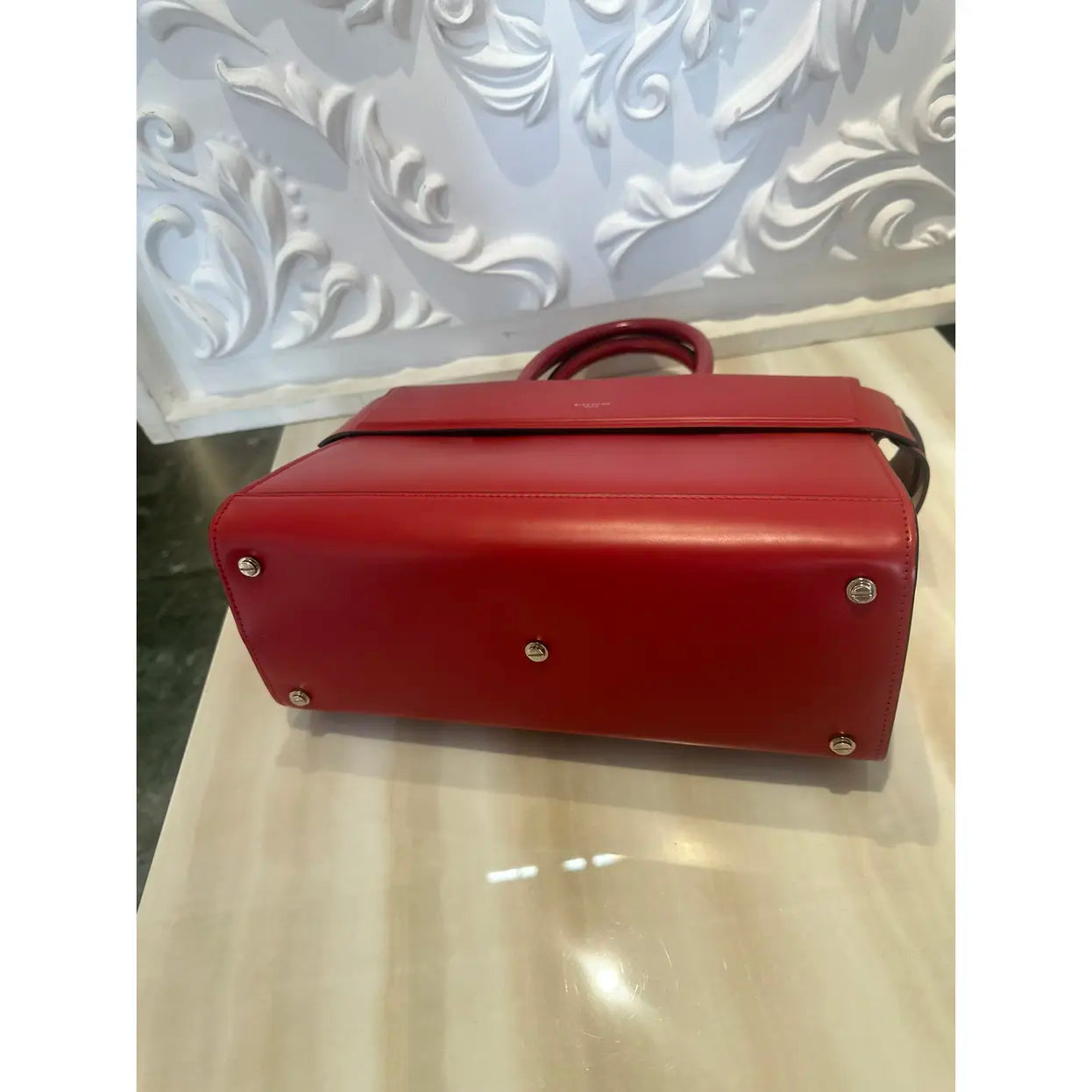 Horizon leather handbag