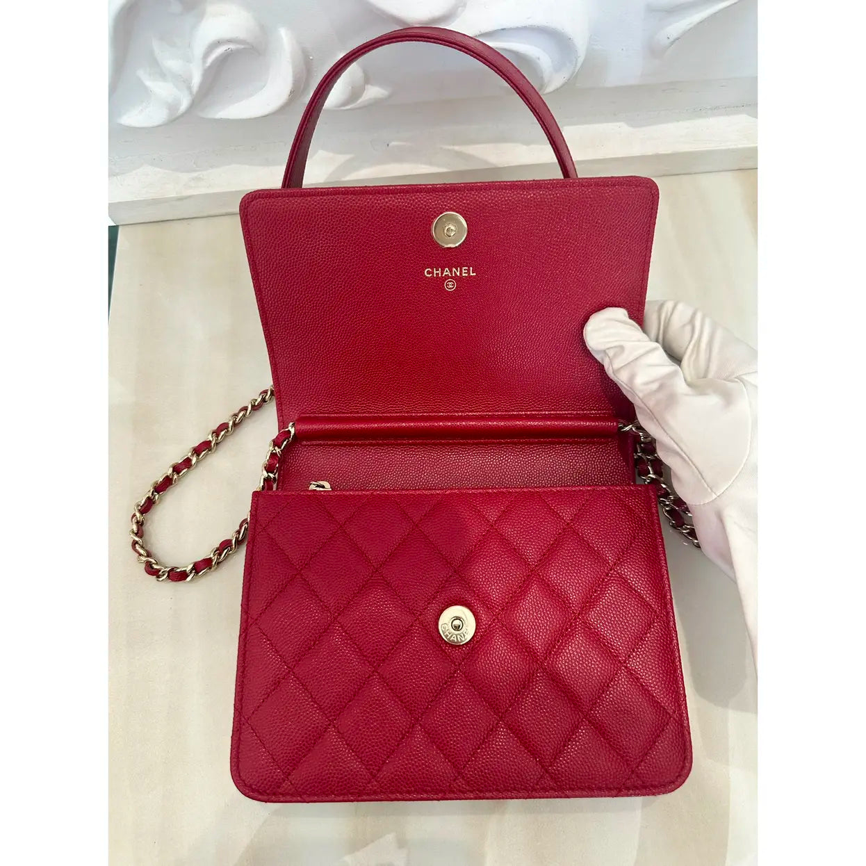 Wallet On Chain Timeless/Classique leather crossbody bag